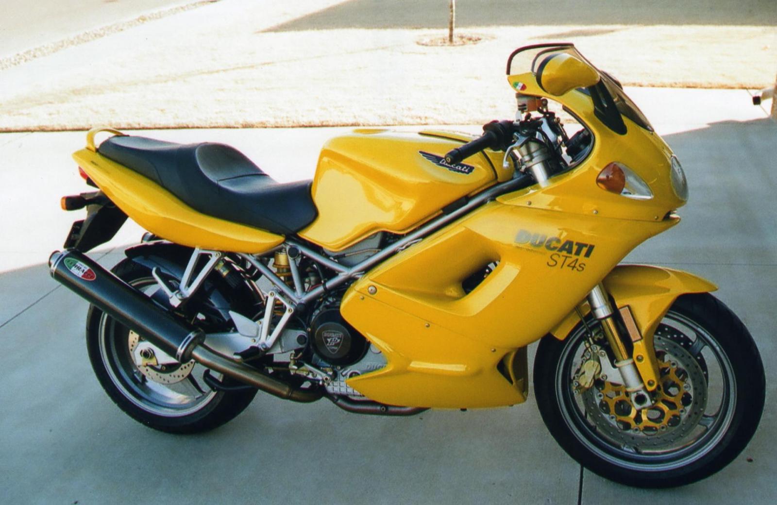Мотоцикл ducati st4 s 2003