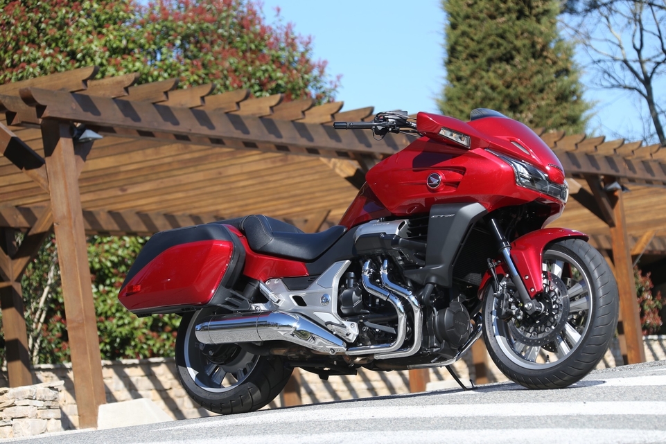 Обзор мотоцикла honda ctx1300 — bikeswiki - энциклопедия японских мотоциклов