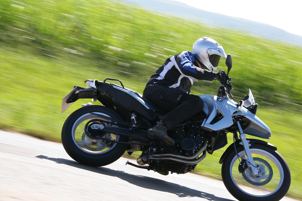 Мотоцикл bmw f650gs: технические характеристики и фото :: syl.ru