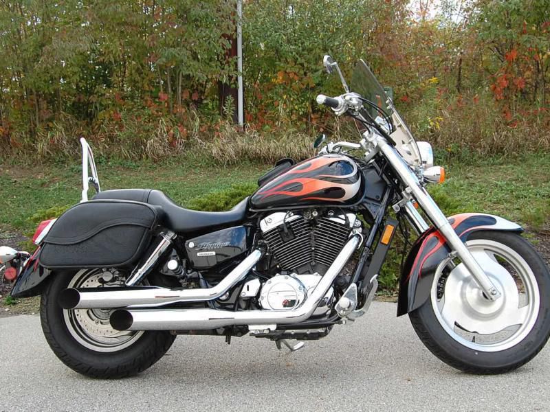 Honda shadow 1100: фото, обзор, характеристики, отзывы
