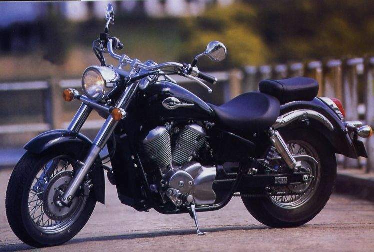 Обзор характеристик мотоциклов honda shadow 750 - motonoob.ru