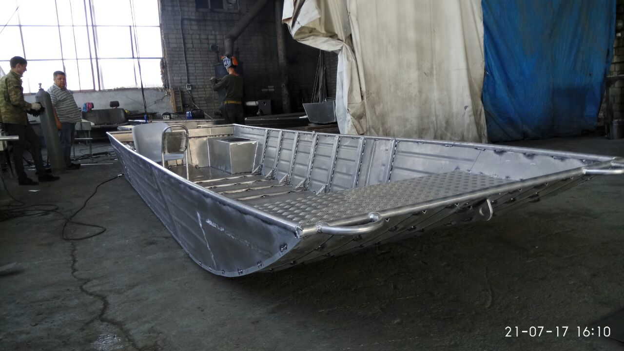 Как сделать лодку своими руками: пошаговая инструкция с описанием простого способа постройки лодки из досок и фанеры