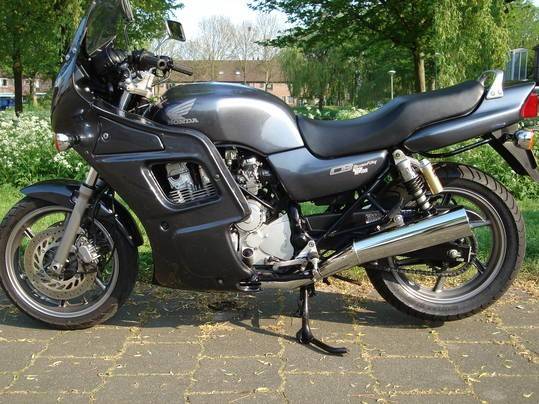 Honda cb 750 (seven fifty, nighthawk): review, history, specs - bikeswiki.com, japanese motorcycle encyclopedia