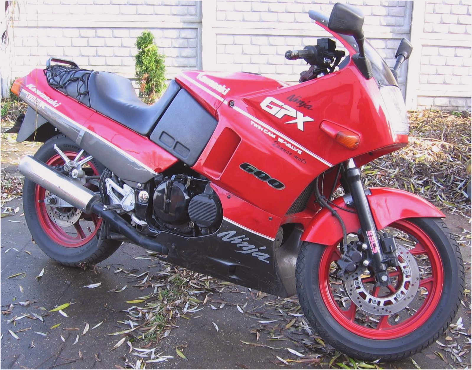 Информация по мотоциклу kawasaki gpx 600 (gpx600r, zx600c)