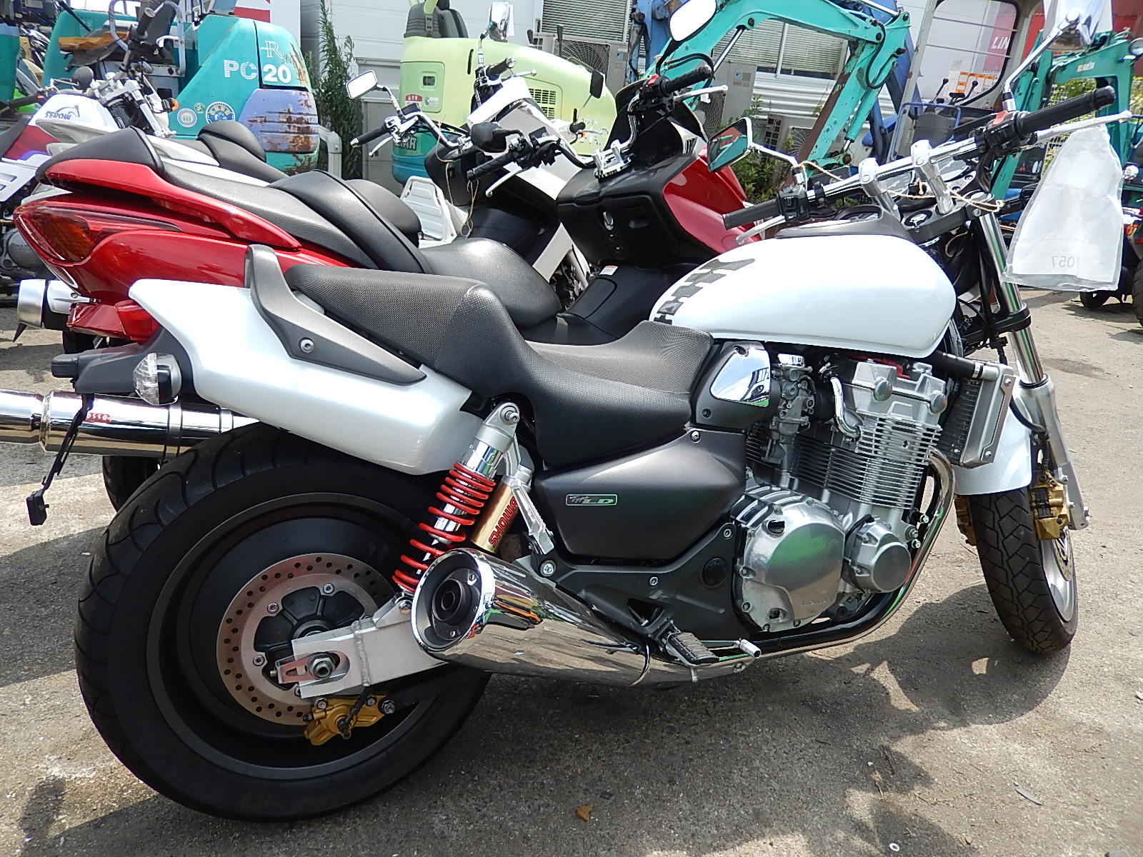 Honda x4 ld технические характеристики. мотоцикл honda x4 — отличный байк для быта и отдыха