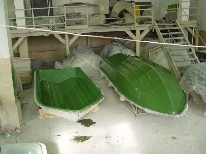 Как вьетнамцы из пластиковых бочек делают лодки. рыбацкая лодка своими руками из бочки. лодка, сделанная из пластиковых бутылок
