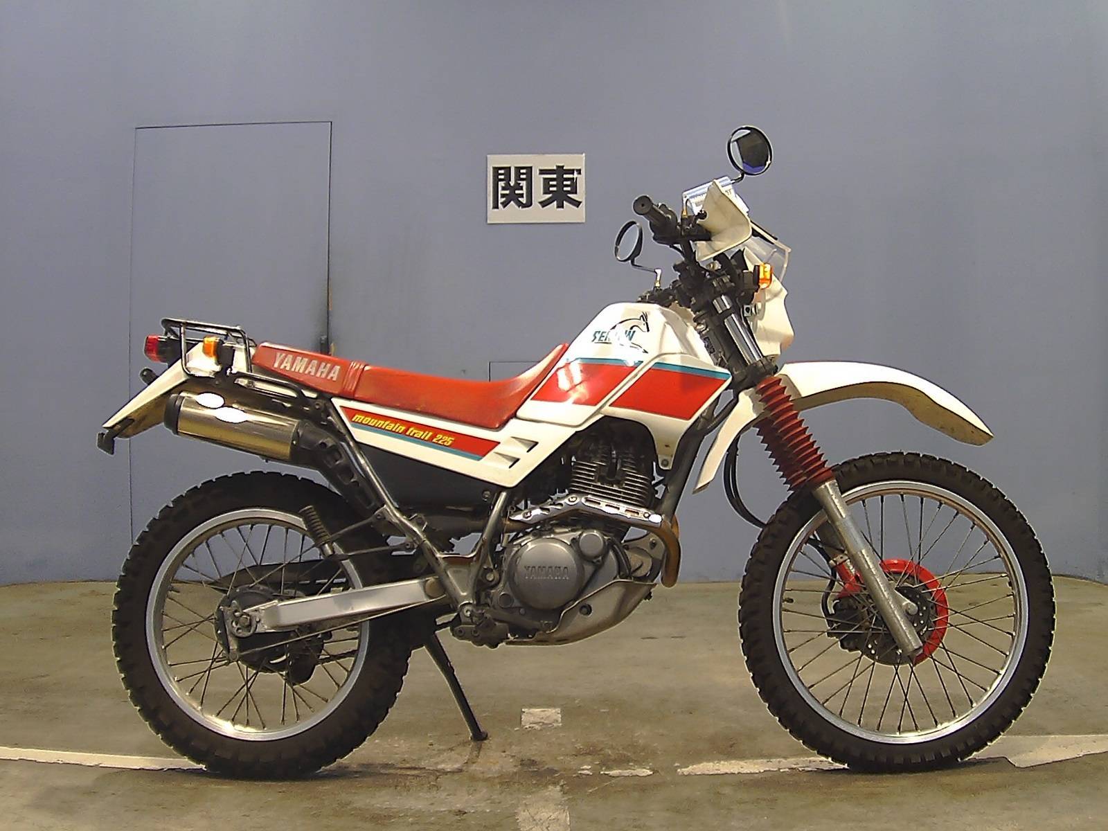 Yamaha xt225