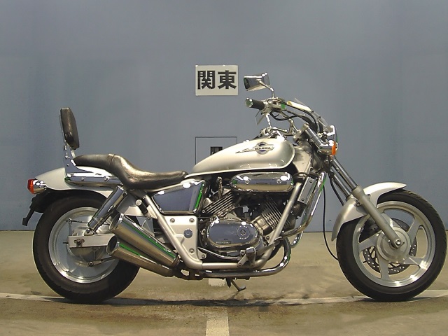 Honda magna 250: review, history, specs - bikeswiki.com, japanese motorcycle encyclopedia