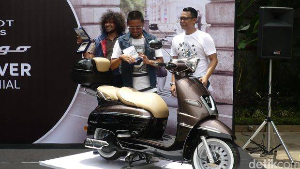 Контрольный пакет акций peugeot scooters продан индийской компании mahindra