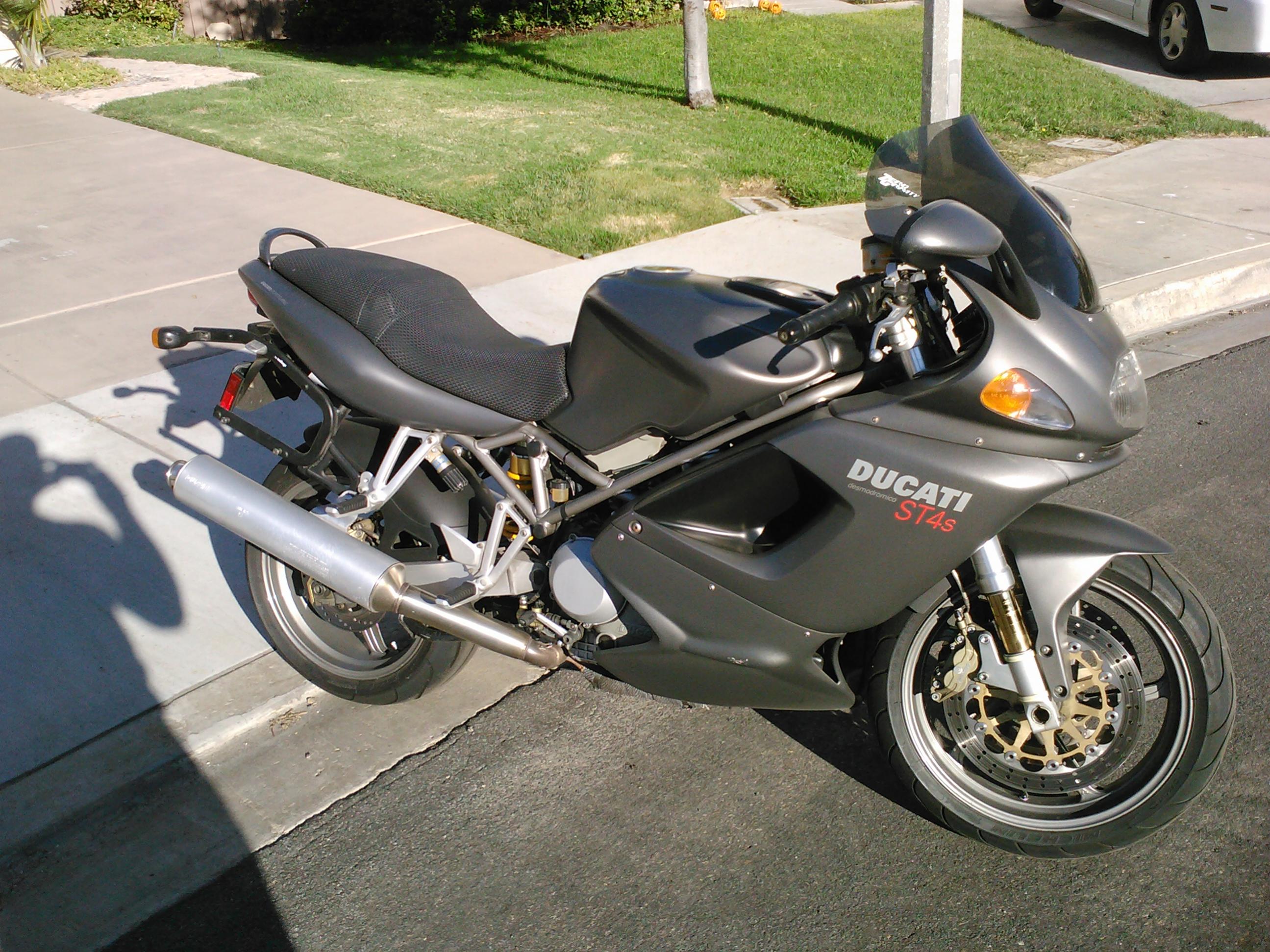 Ducati st4s