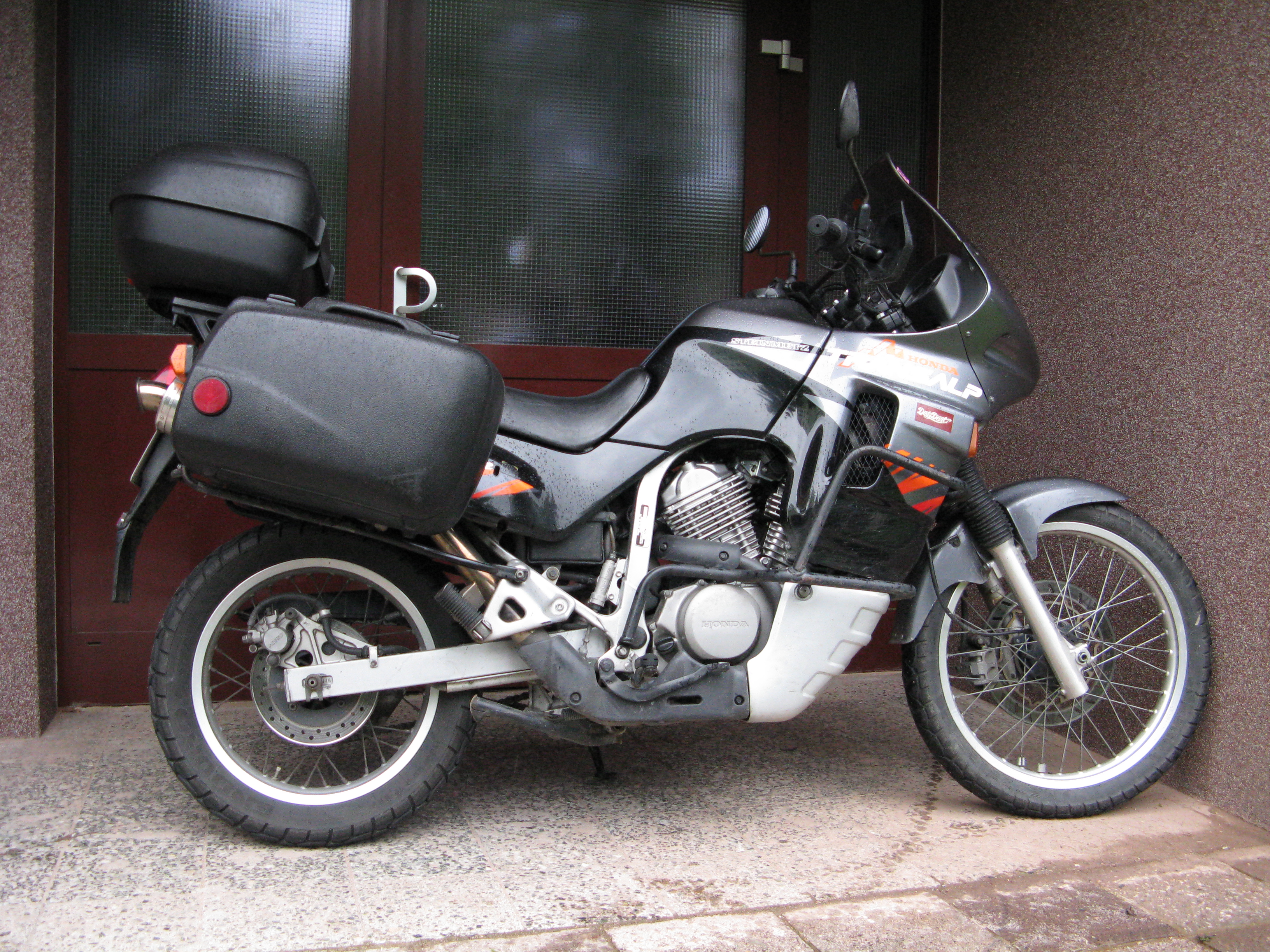 Тест-драйв мотоцикла honda xl600v transalp от моторевю.