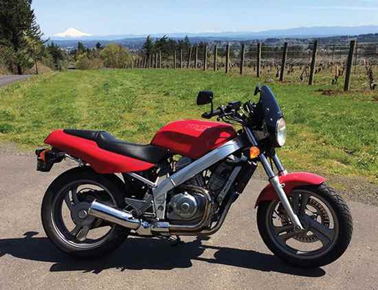 Мотоцикл honda slr 650 — отличный байк для города