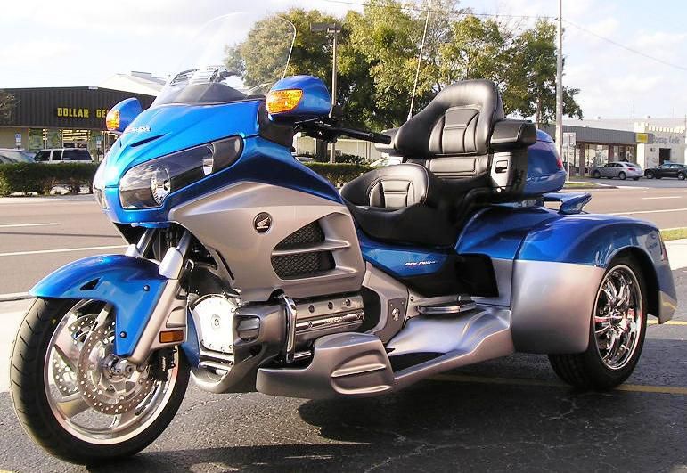Мотоцикл honda gl 1800 gold wing abs 2009: объясняем во всех подробностях
