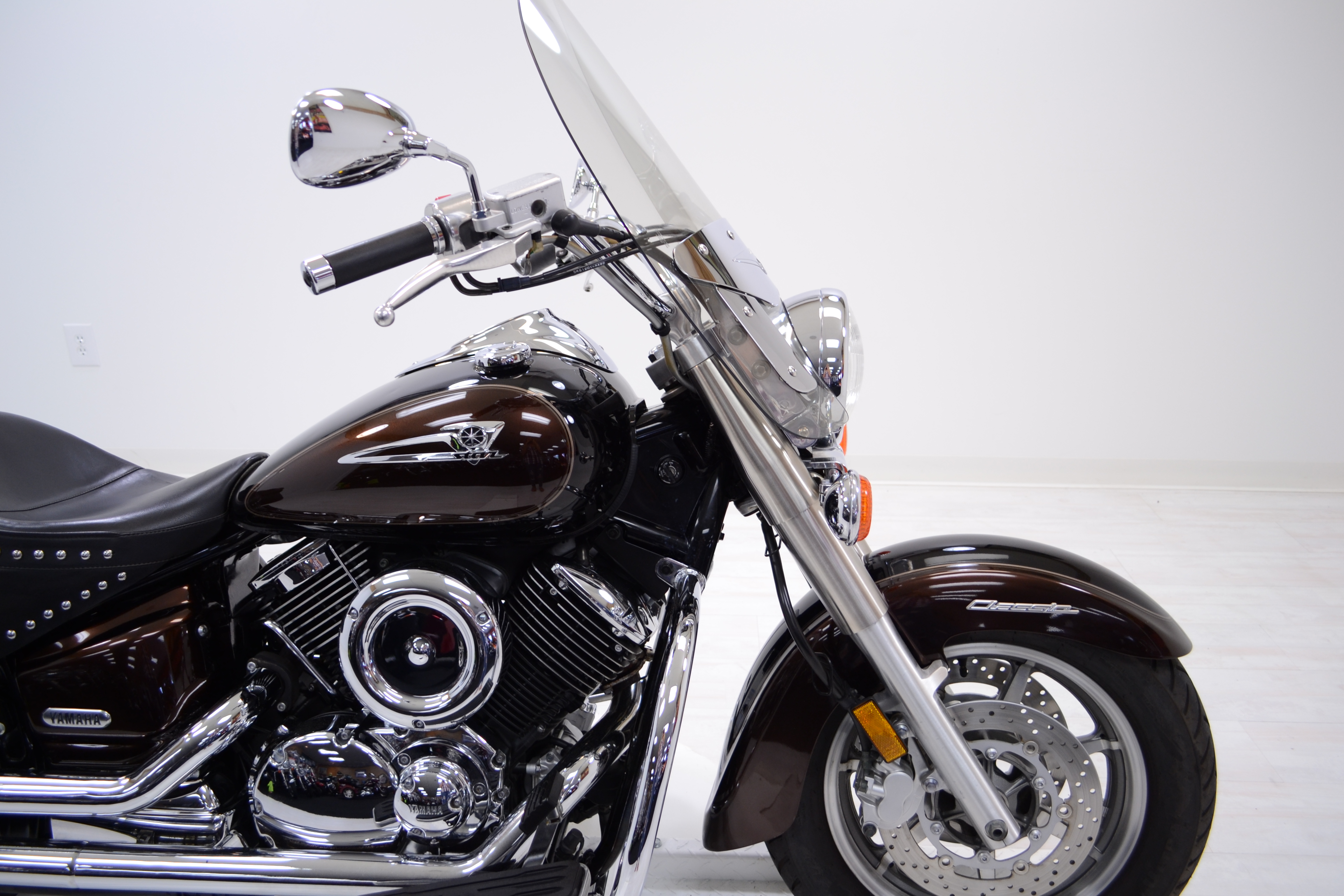 Мотоцикл yamaha xvs 1100 drag star (v-star 1100): обзор, характеристики, отзывы