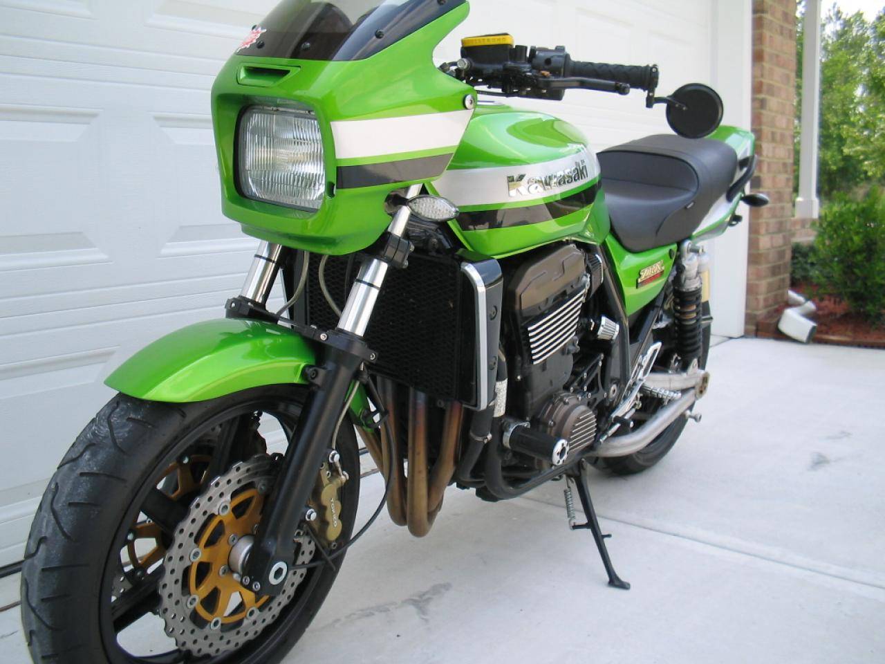 Мотоцикл  zrx 1200: технические характеристики, фото, видео