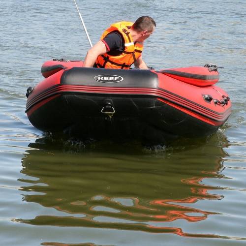 Гребно-моторные лодки riverboats