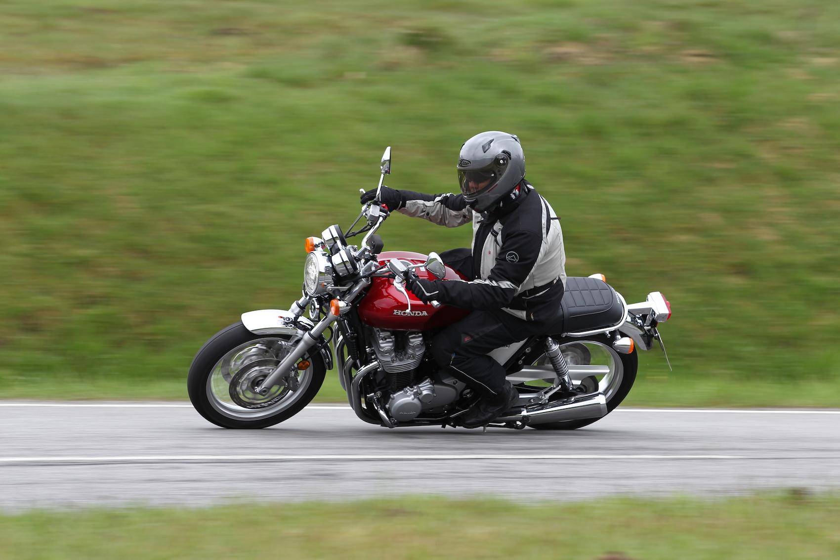 Тест-драйв мотоцикла honda cb1000r neo sports cafe 2020. честный отзыв на новый honda cb 1000 r - alex nab