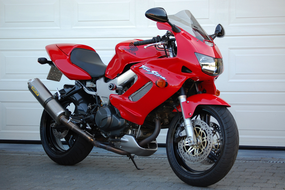 Мотоцикл honda vtr 1000 rc51 sp2 2004 обзор