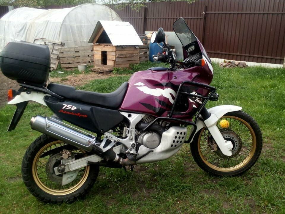 Информация по мотоциклу honda xrv 750 africa twin