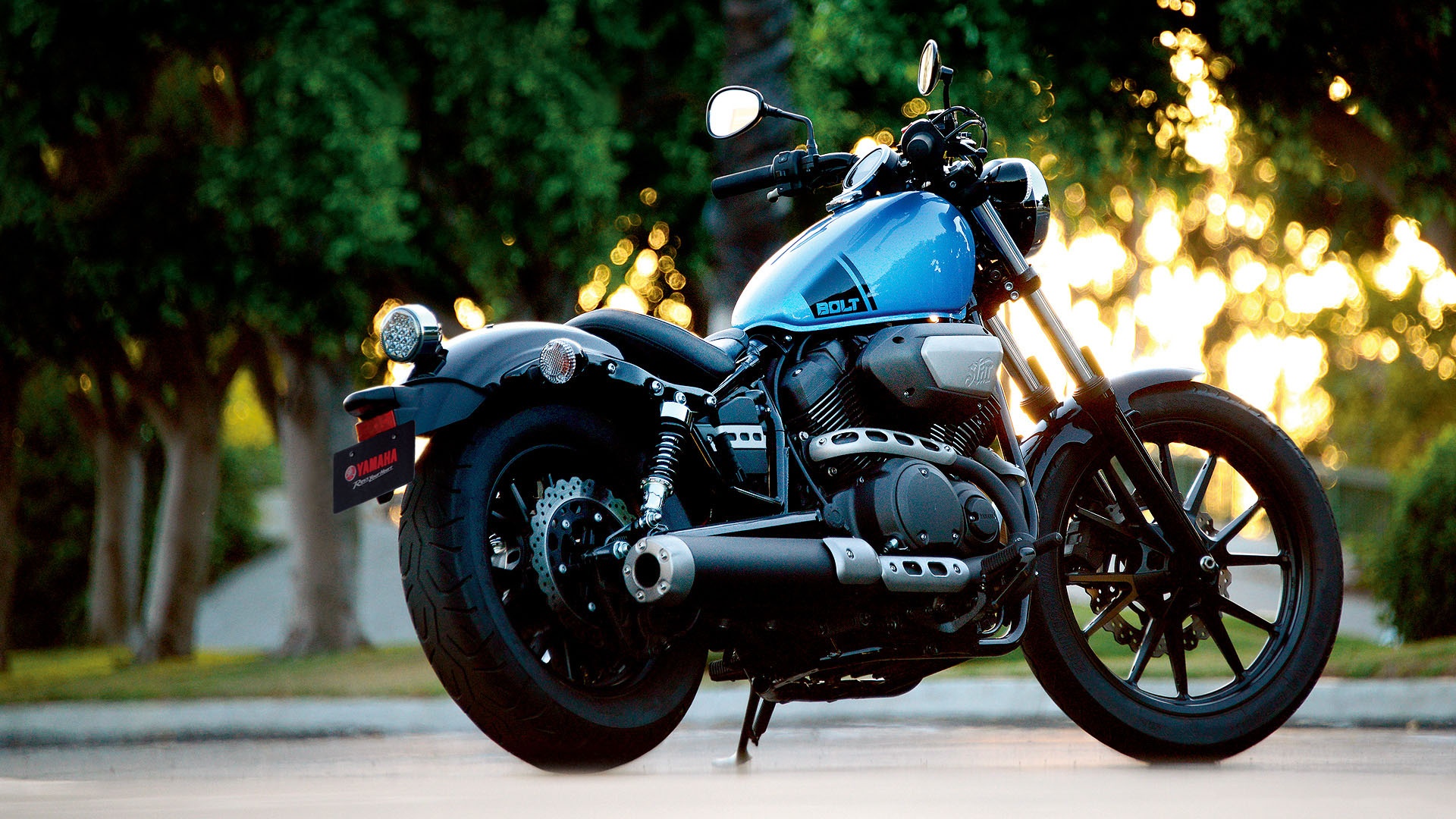 Обзор мотоцикла yamaha bolt (ямаха болт) star xv 950: что особенного в заводском боббере?