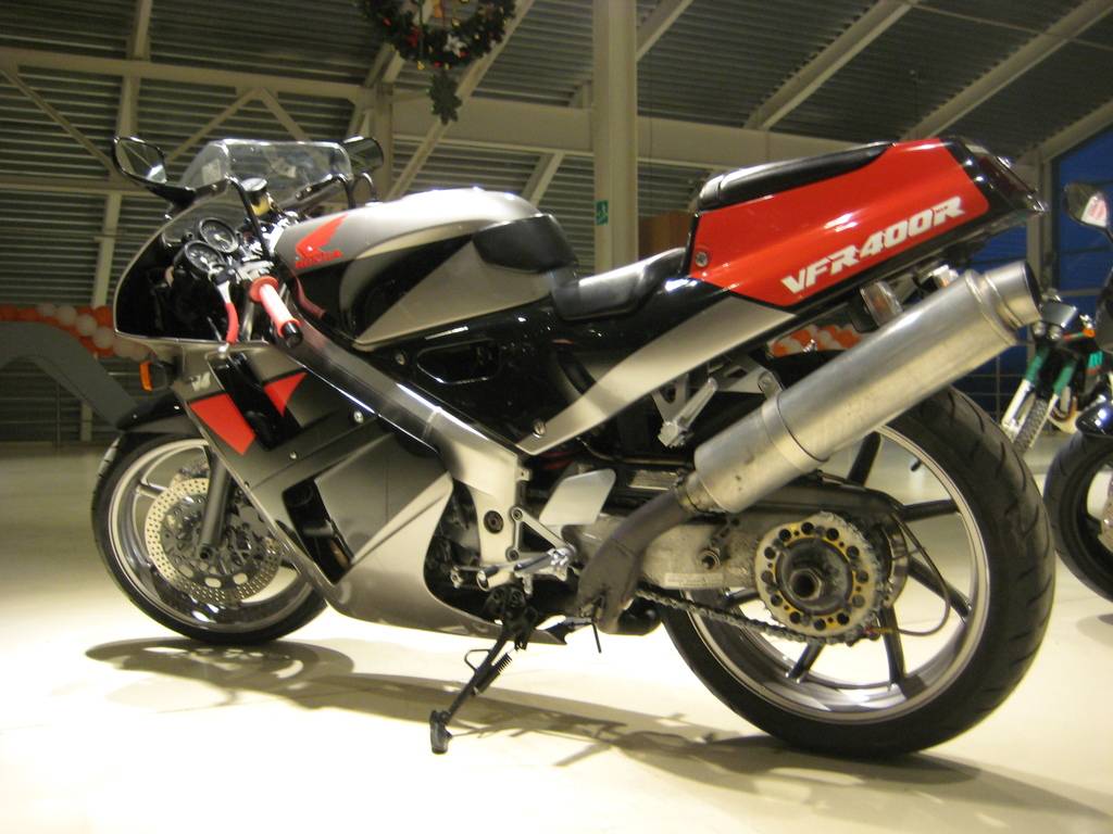 Информация по мотоциклу honda vfr (rvf) 400