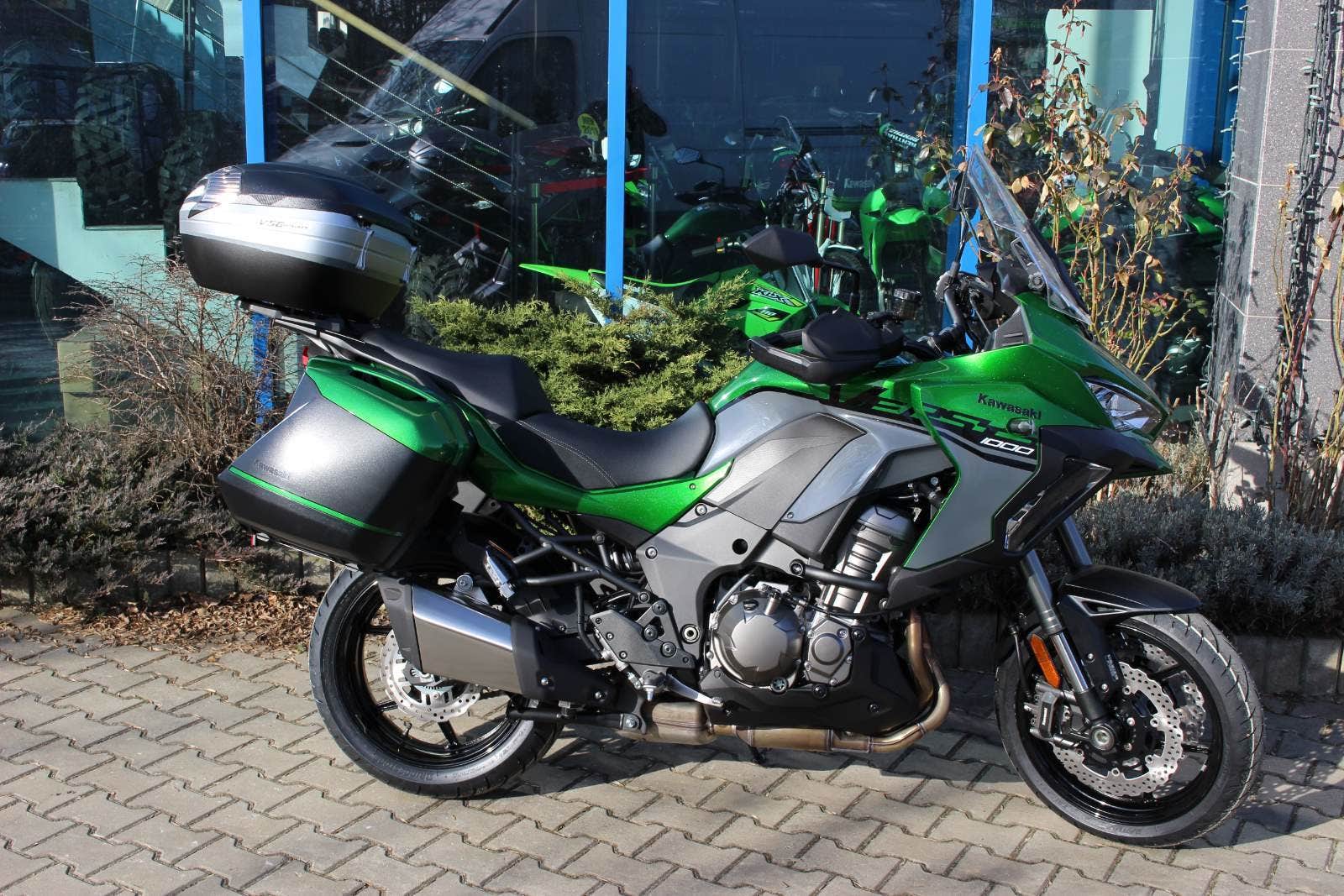 Мотоцикл kawasaki versys-x 300 2017: разбираем в общих чертах