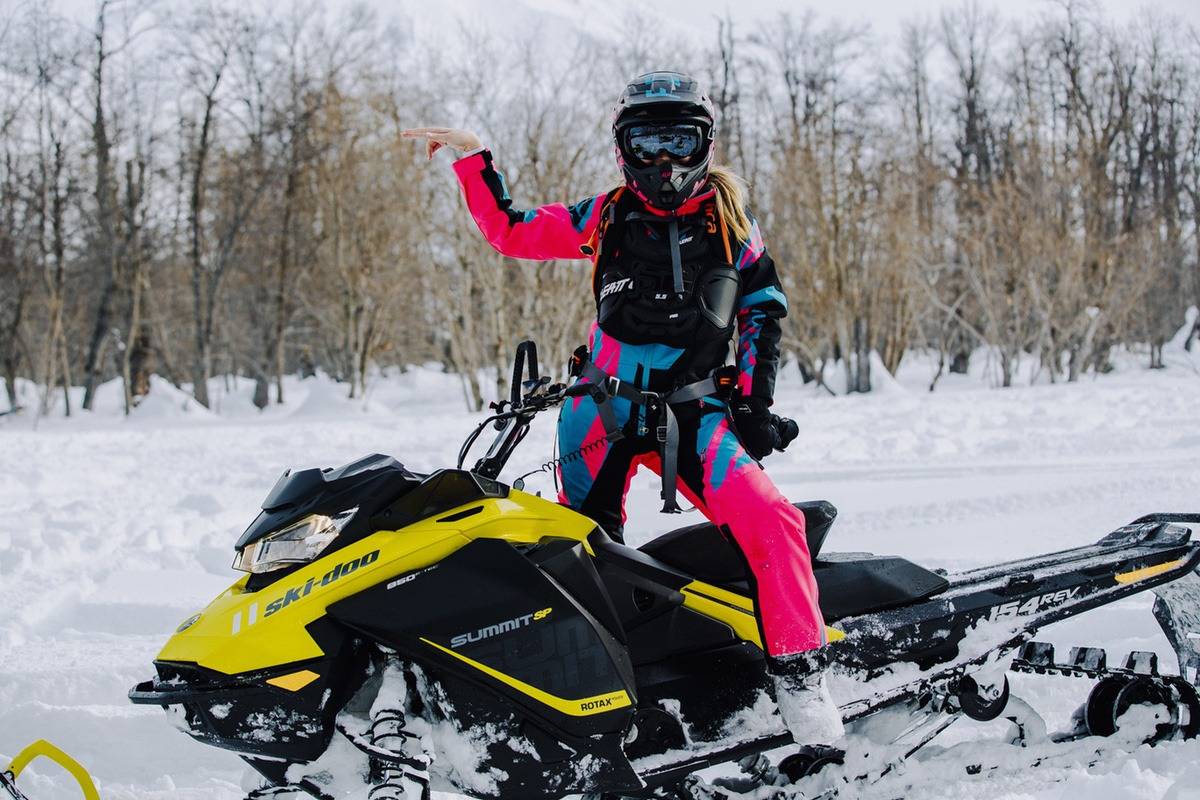 Любишь кататься на снегоходе – покупай правильную экипировку | интернет-магазин ekipka.ru
