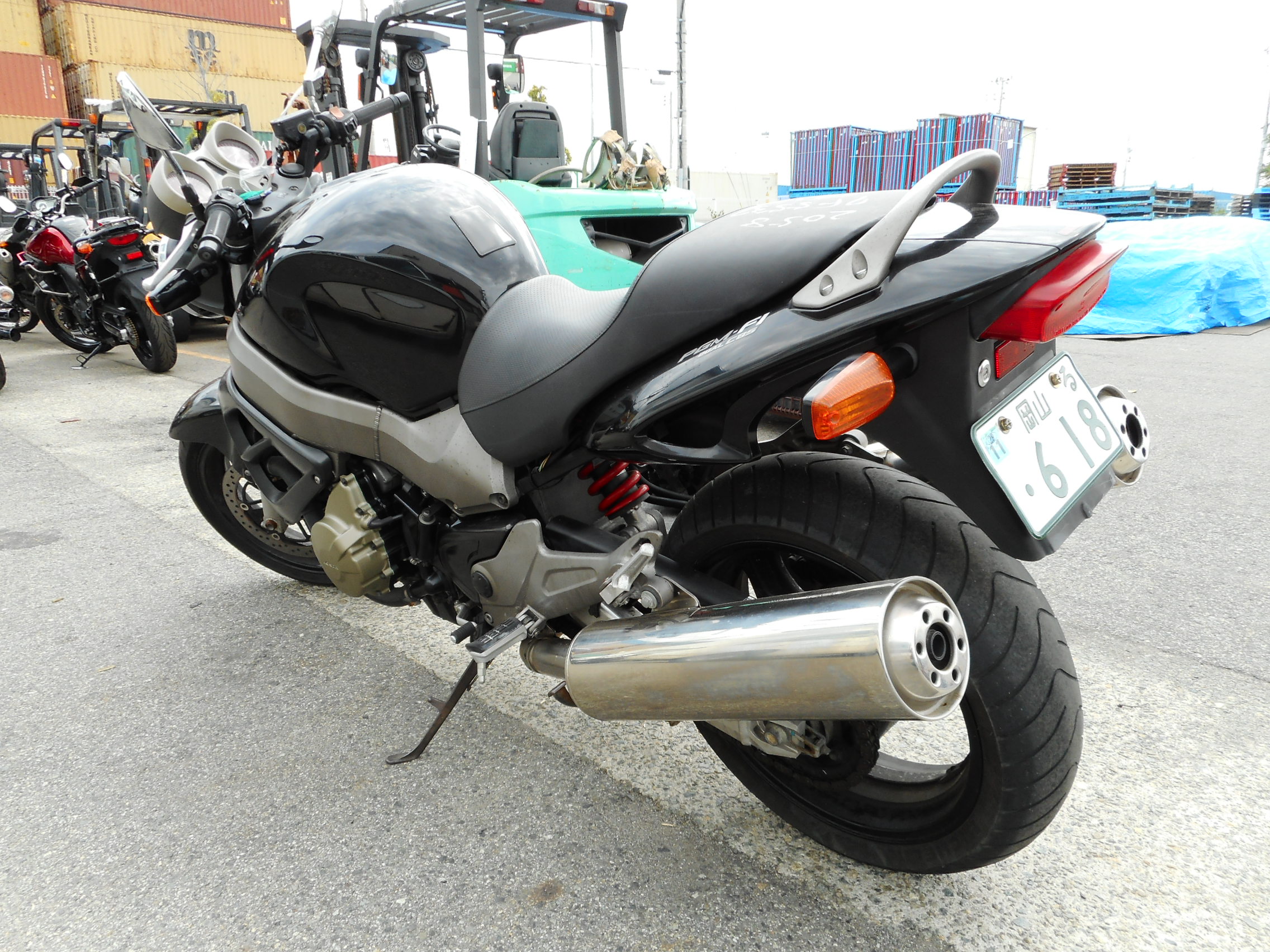 Обзор мотоцикла honda x11 (cb1100sf x-eleven) — bikeswiki - энциклопедия японских мотоциклов