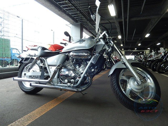 Honda magna 250