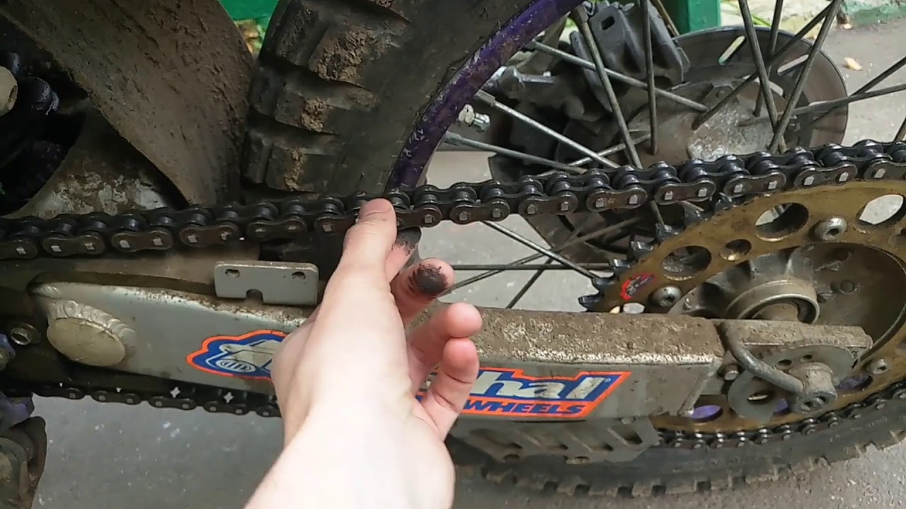 Как правильно натягивать цепь на мотоцикле