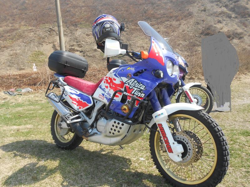 Мотоцикл honda xrv750 africa twin - это полезно знать