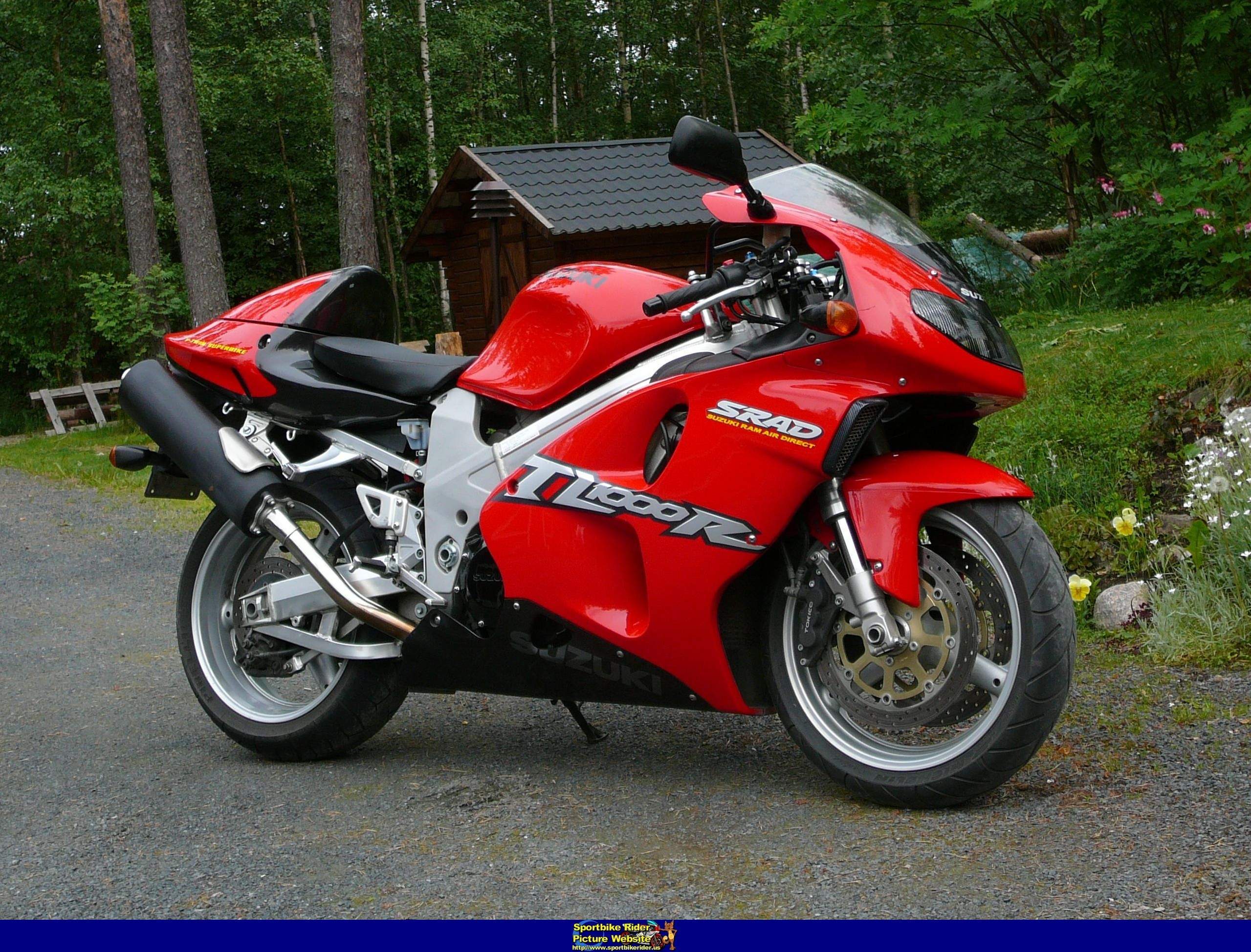 Что можно рассказать о мотоцикле suzuki dl1000 v-strom (2002-2010)