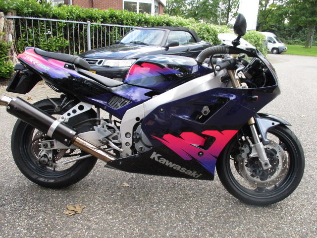 Мотоцикл kawasaki er-4