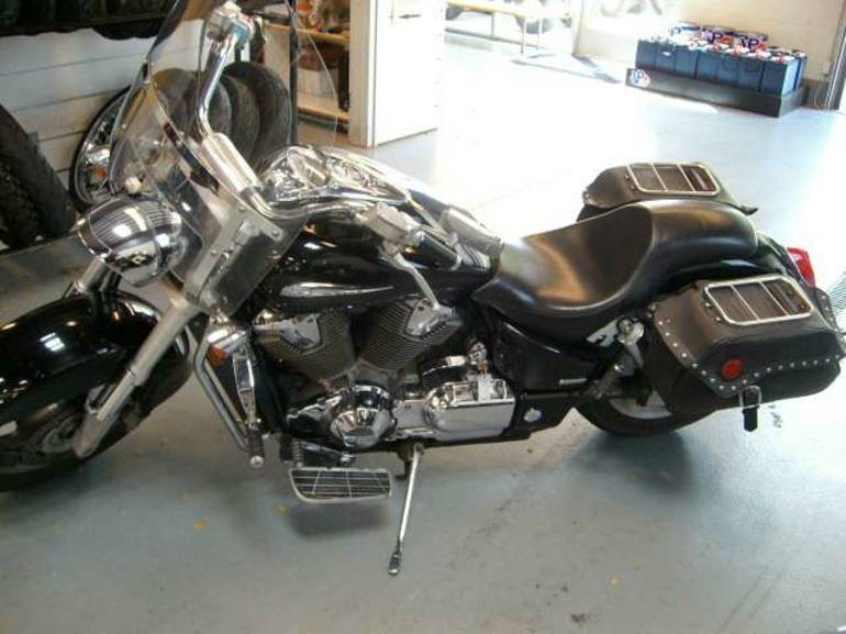 Обзор мотоцикла honda vtx 1800 — bikeswiki - энциклопедия японских мотоциклов