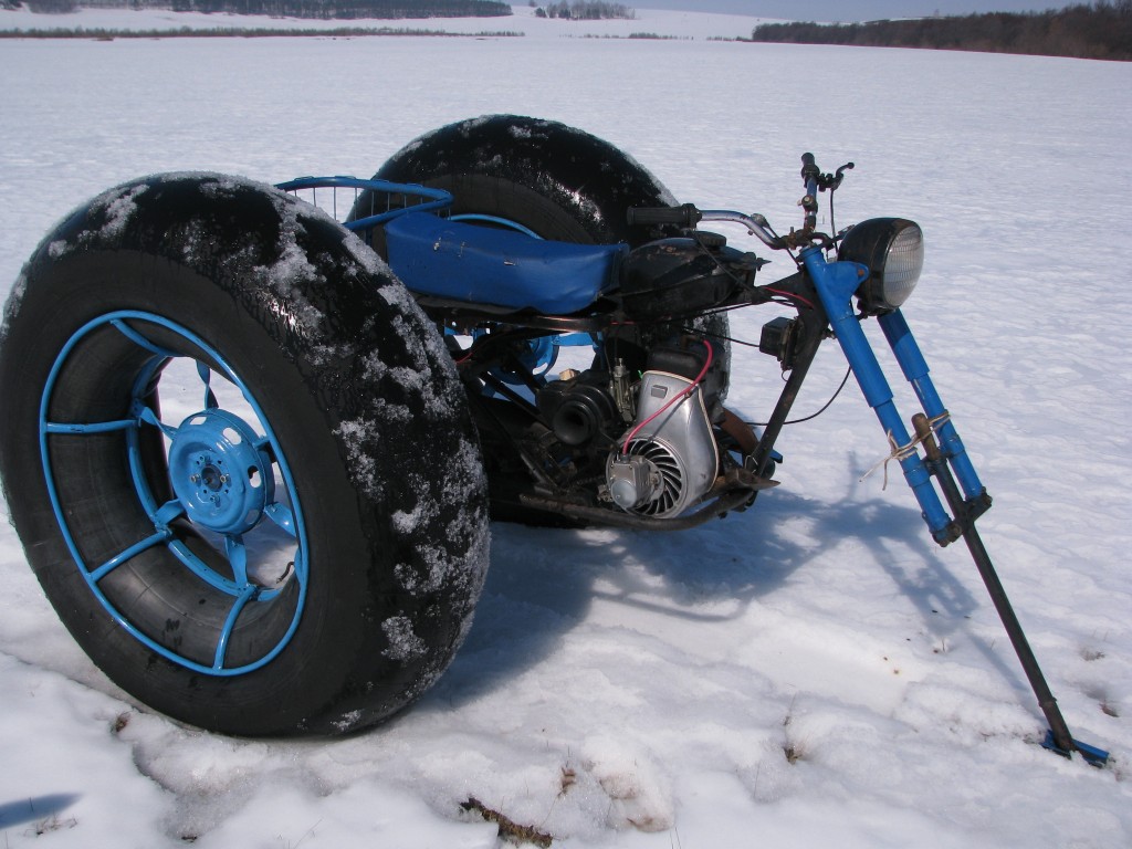 Особенности снегоходов на колесах низкого давления