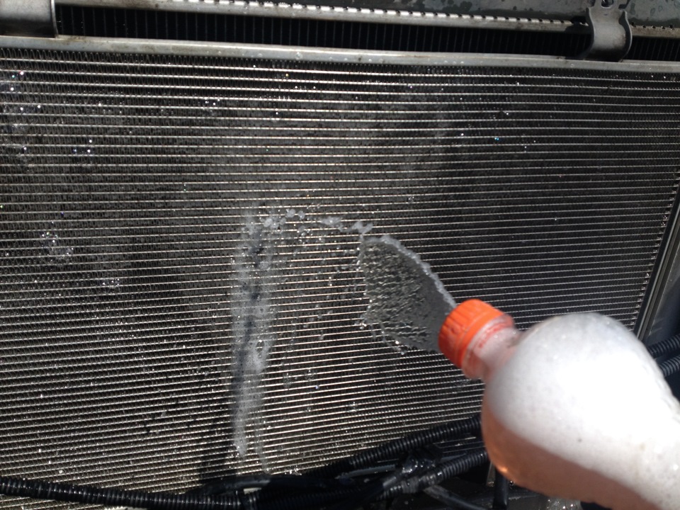 Как промыть радиатор изнутри: очистка снаружи самостоятельно