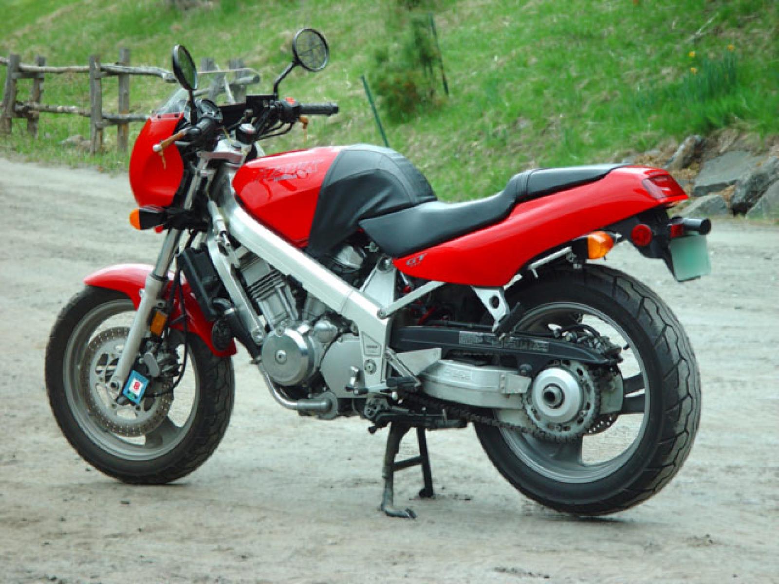 Мотоцикл honda nt 650 hawk gt 1988 обзор