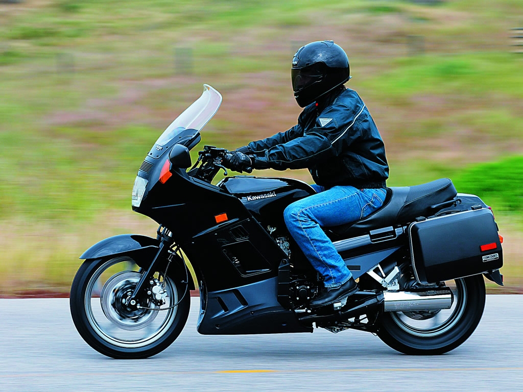 Мотоцикл «кавасаки ниндзя 1000»: фото, технические характеристики