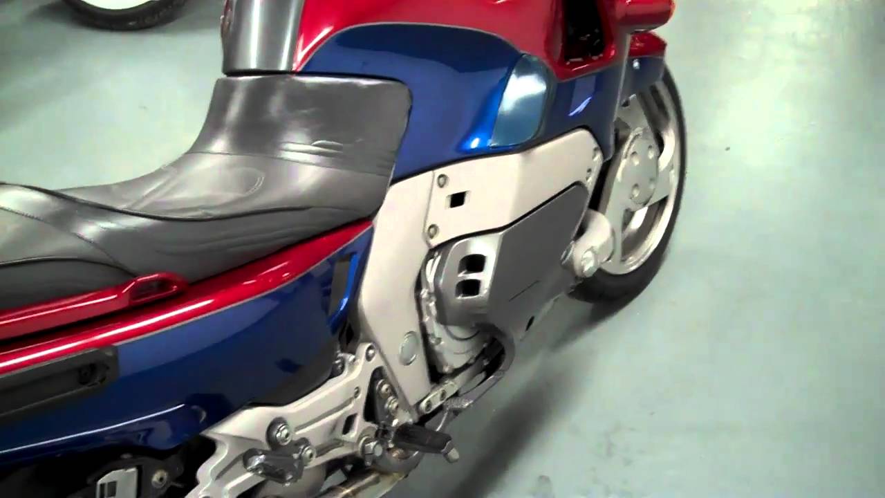 Мотоцикл yamaha yzf 1000 r thunderace 1999