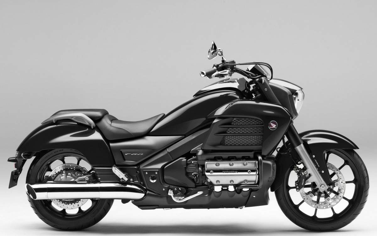 Обзор мотоцикла honda valkyrie 1500 (honda gl1500c valkyrie)