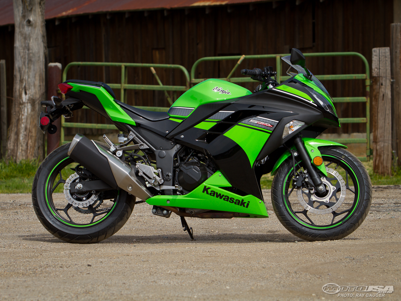Мотоцикл kawasaki ninja 300 2013: разбираемся детально