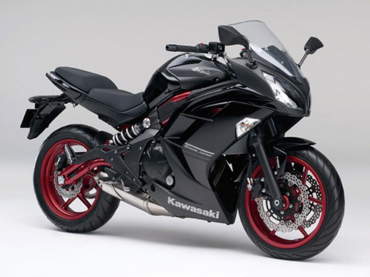 Мотоцикл kawasaki ninja 400 2020 можно купить в мотосалоне официального дилера кавасаки