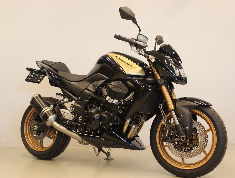 Мотоцикл kawasaki gpx 750