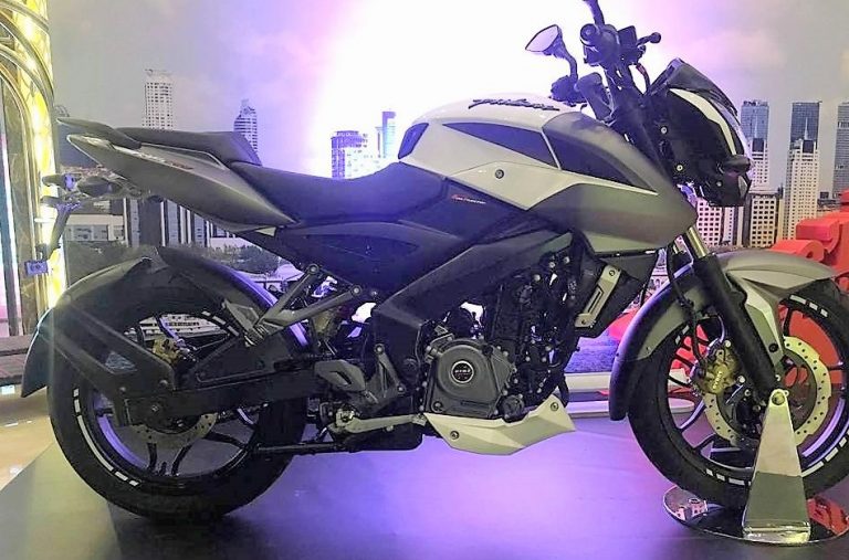 Мотоцикл bajaj pulsar 200ns rev.2 (модель 2021г.) двиг. 4т 199.5 см3 23,52 л/с. чёрный