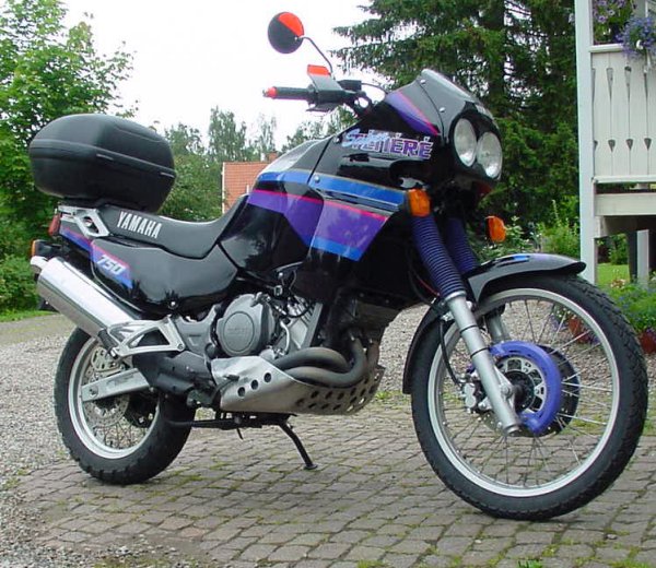 Yamaha xtz750 super tenere: review, history, specs - bikeswiki.com, japanese motorcycle encyclopedia