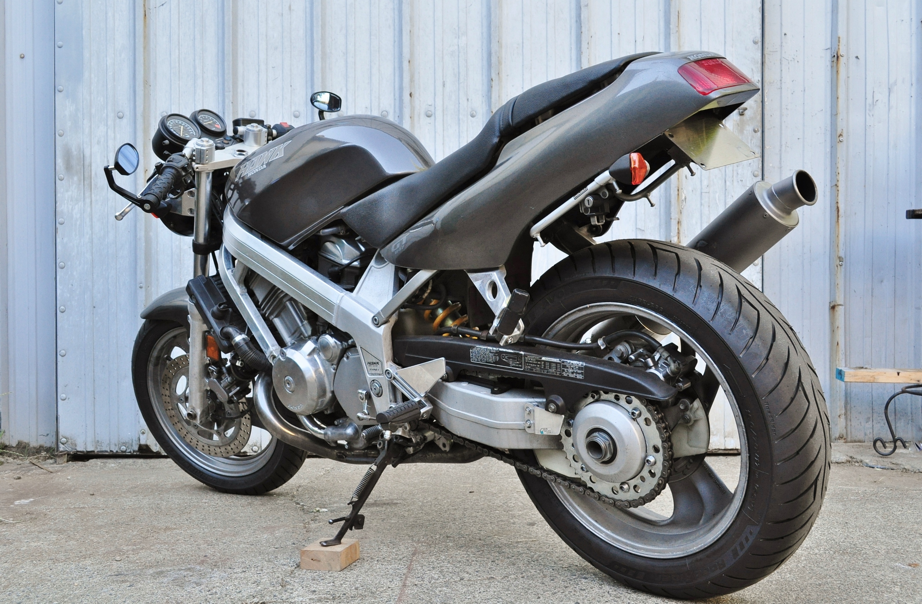 Обзор мотоцикла хонда slr 650: технические характеристики