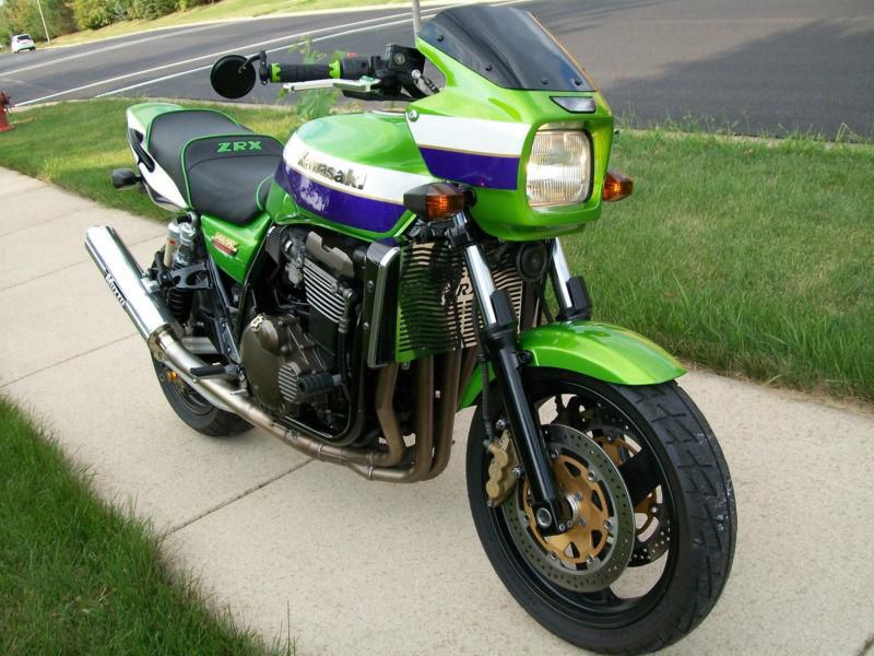 Мотоцикл kawasaki zrx 1200 s 2004: рассматриваем вопрос