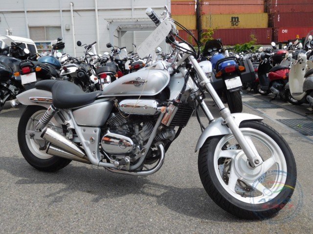 Обзор мотоцикла honda magna 250