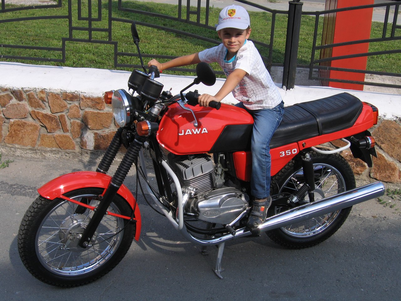 История легендарного мотоцикла jawa! (14 фото)