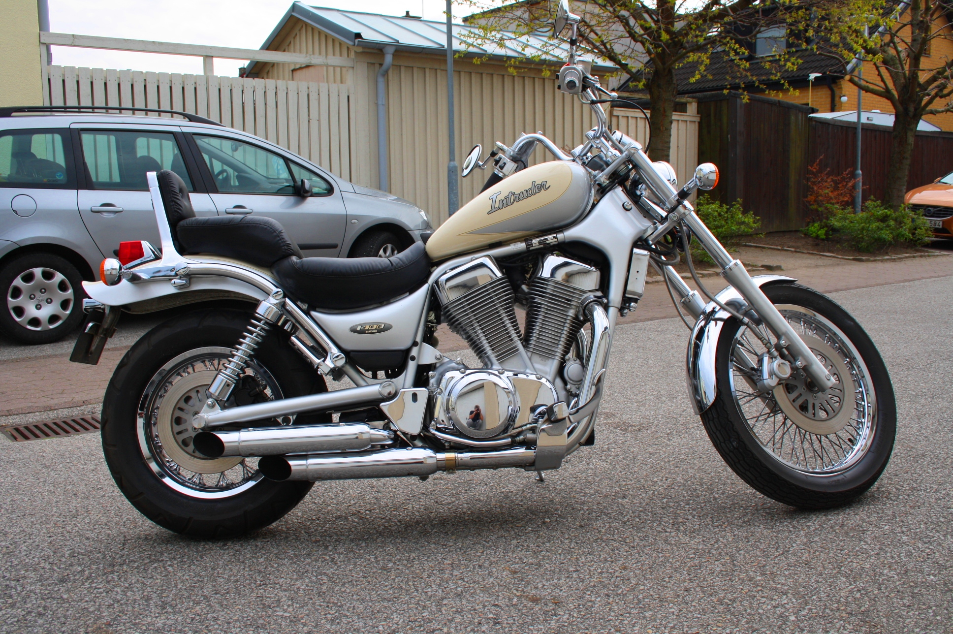 Обзор мотоцикла suzuki intruder 1400 (vs 1400, boulevard s83)